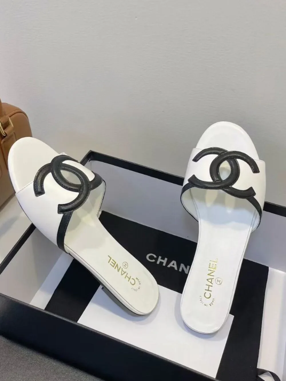 CHANEL​​​​ chanel slip‑on